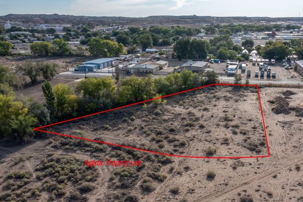 NYA S. Dustin Road: NYA S. Dustin Road, Farmington, NM 87401